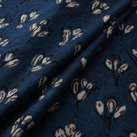 Hand Block Natural Dyed Cotton Bagru Print Indigo Fabric 17