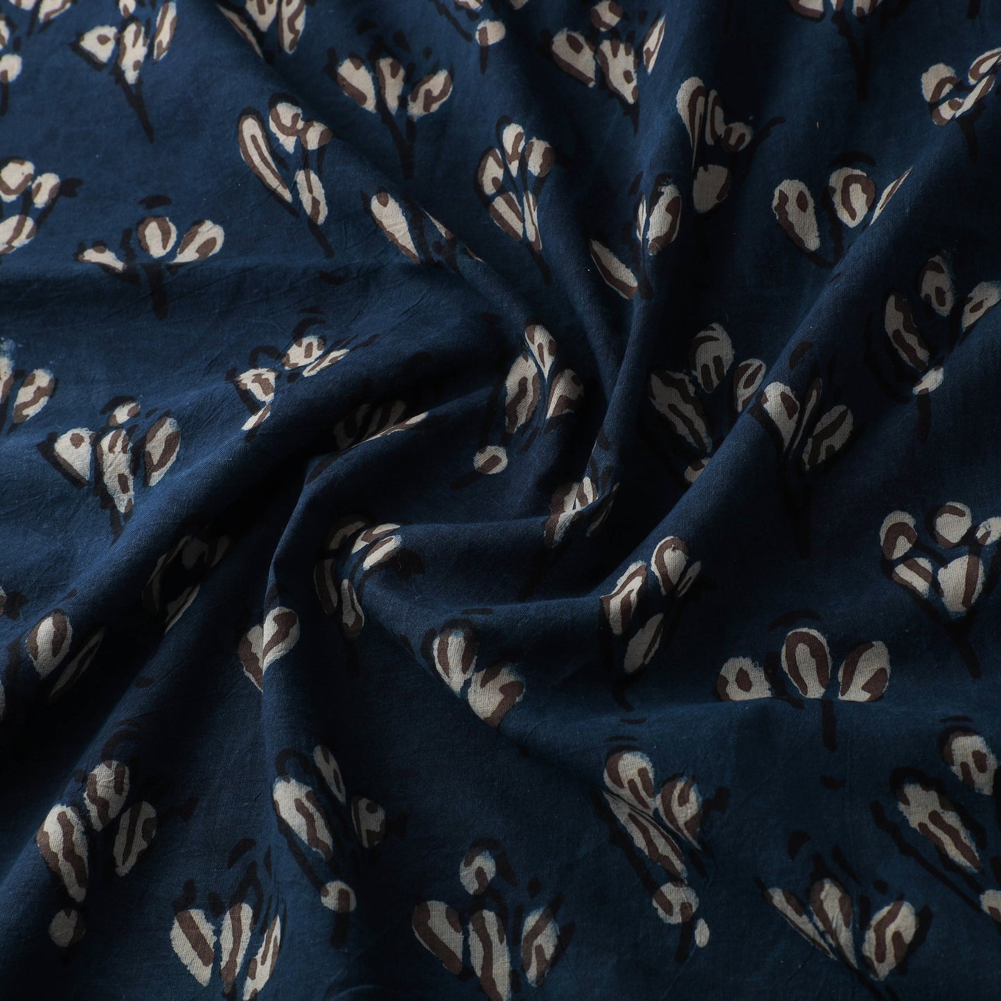 Hand Block Natural Dyed Cotton Bagru Print Indigo Fabric 17