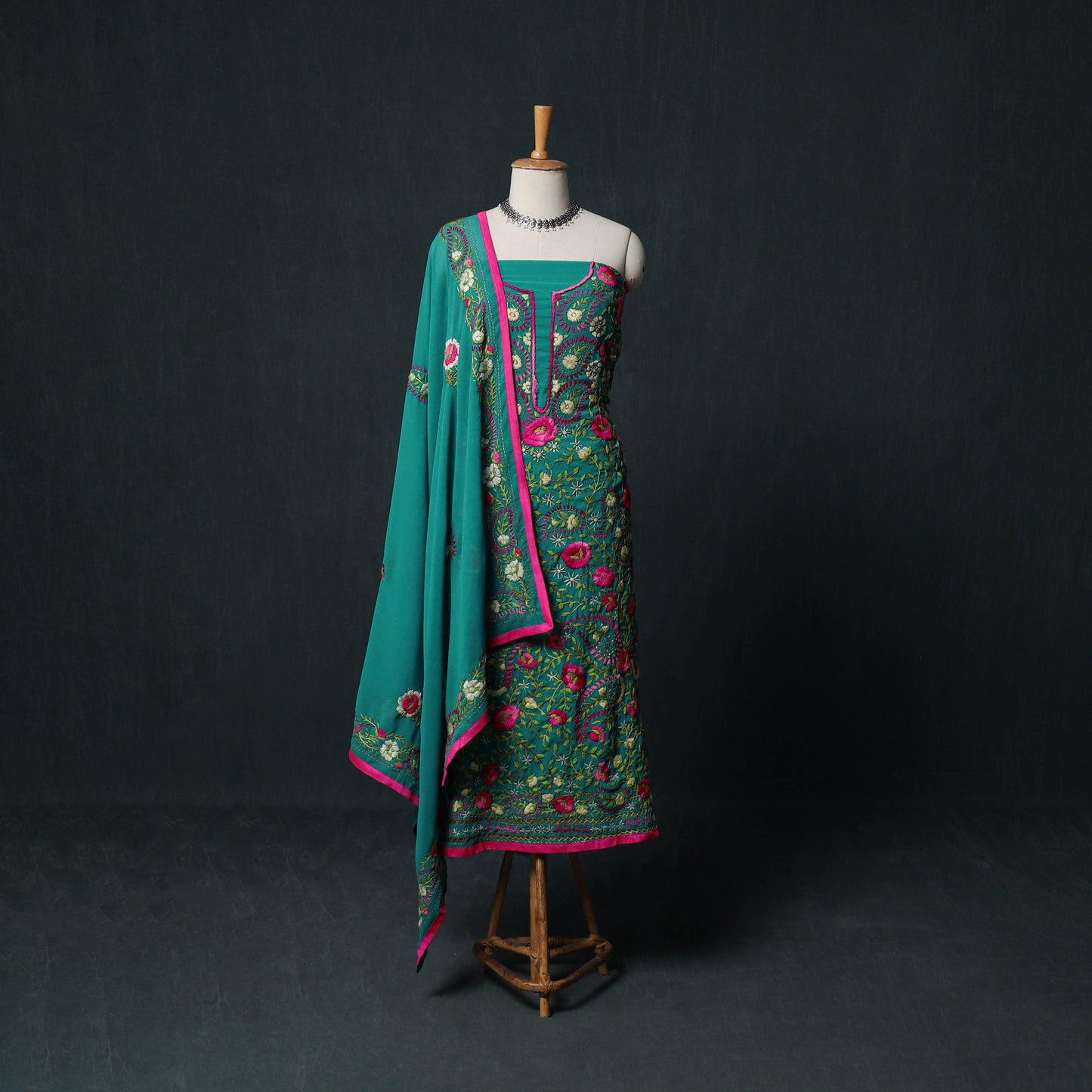 Hand Embroidered Georgette 3pc Unstitched Dress Material Suit Set 25