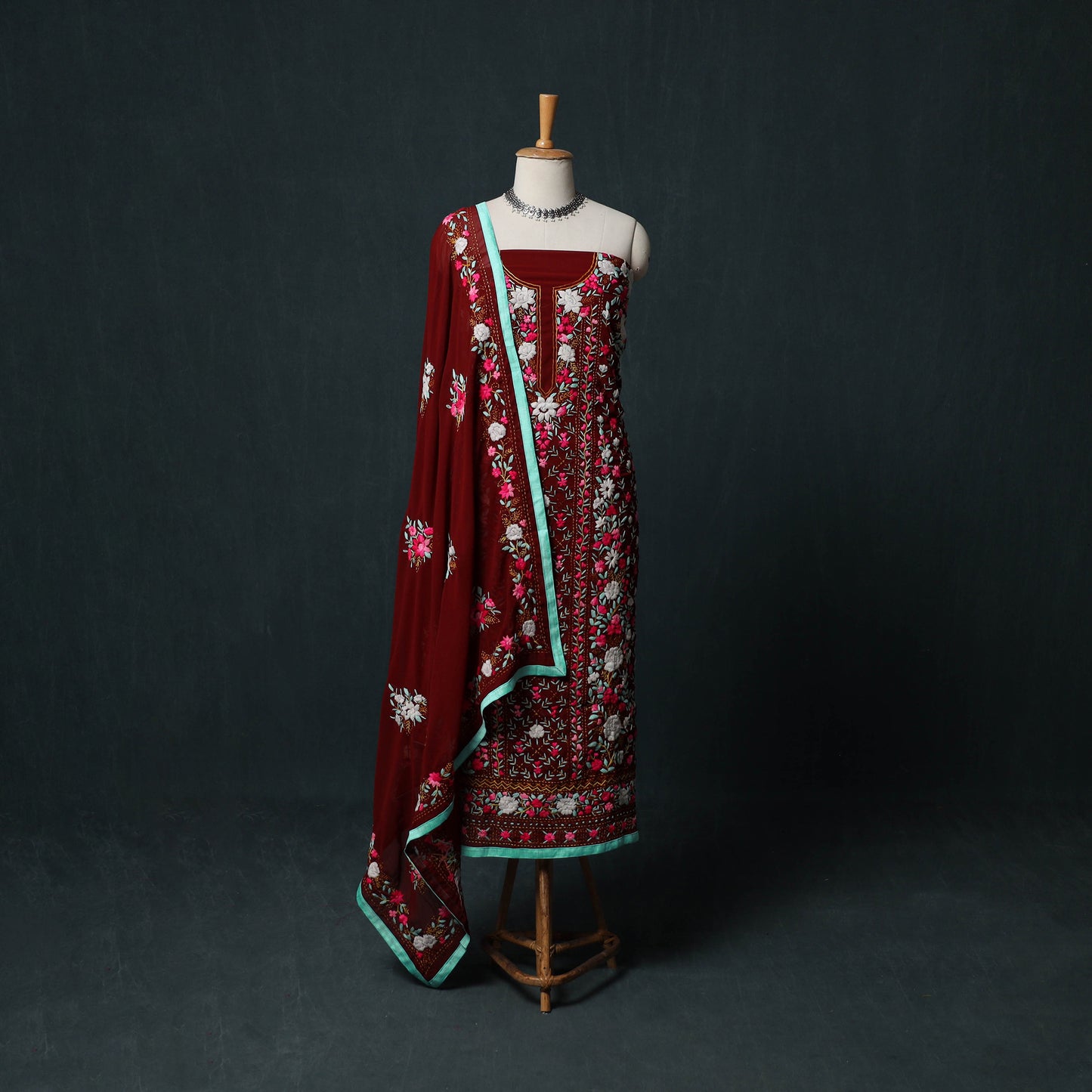 Hand Embroidered Georgette 3pc Unstitched Dress Material Suit Set 38