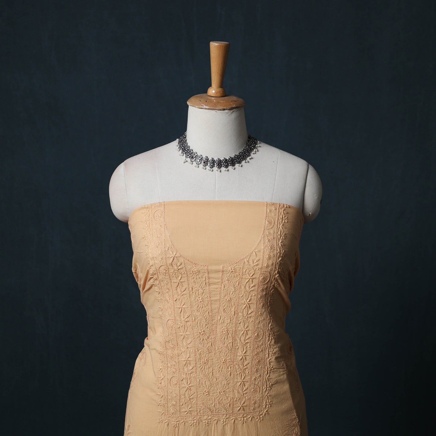 Hand Embroidered Mul Cotton Chikankari Unstitched Kurta Material (2.8M) 03