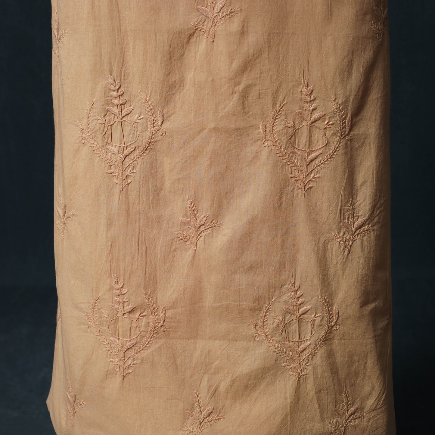 Hand Embroidered Mul Cotton Chikankari Unstitched Kurta Material (2.8M) 03