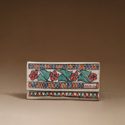 Handpainted Madhubani Clutch 15