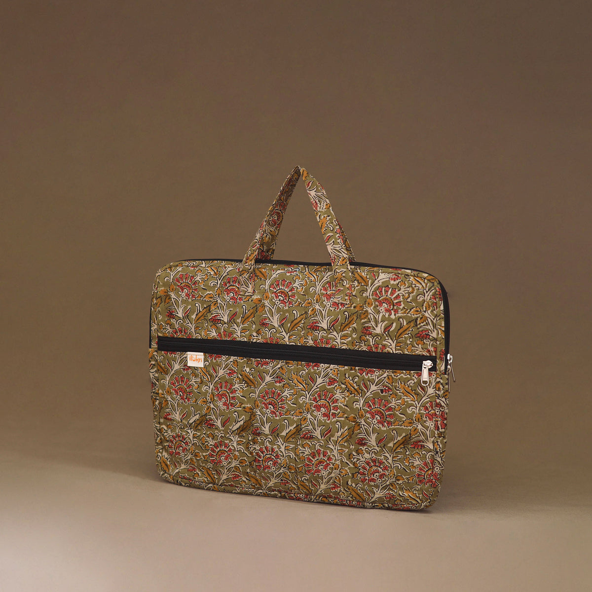 Handcrafted Quilted Laptop Bag (12 x 16 in) 02