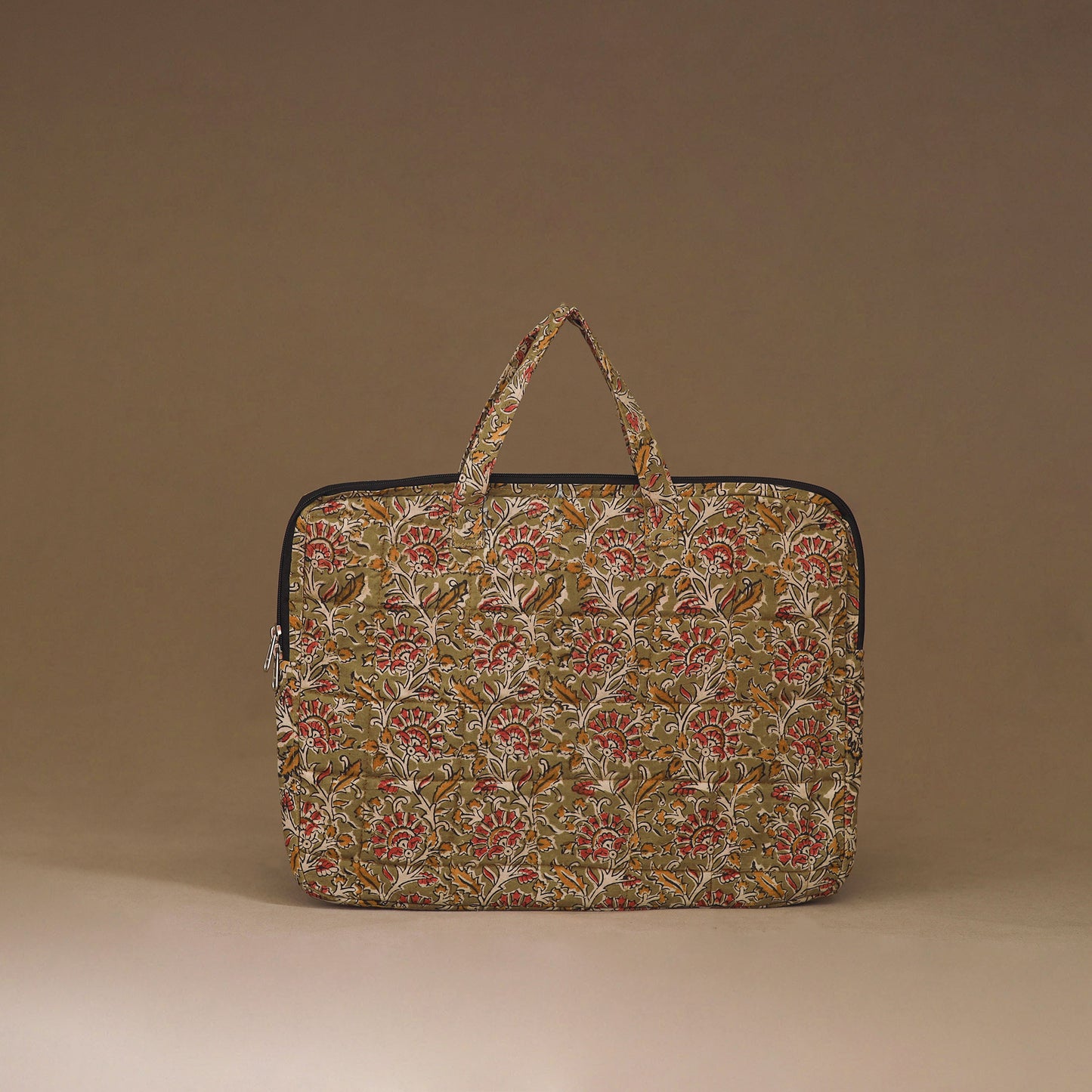 Handcrafted Quilted Laptop Bag (12 x 16 in) 02