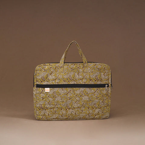 Handcrafted Quilted Laptop Bag (12 x 16 in) 06