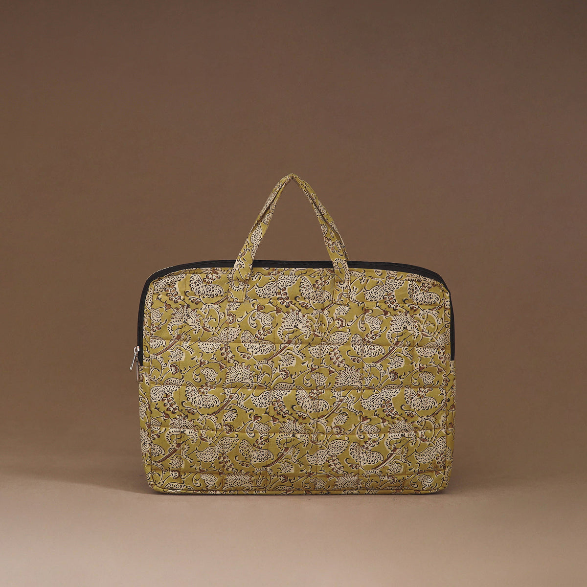 Handcrafted Quilted Laptop Bag (12 x 16 in) 06