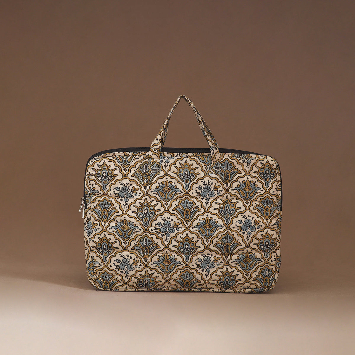 Handcrafted Quilted Laptop Bag (12 x 16 in) 20