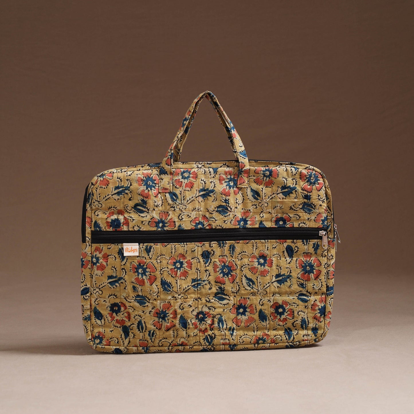 Handcrafted Quilted Laptop Bag (12 x 16 in) 04