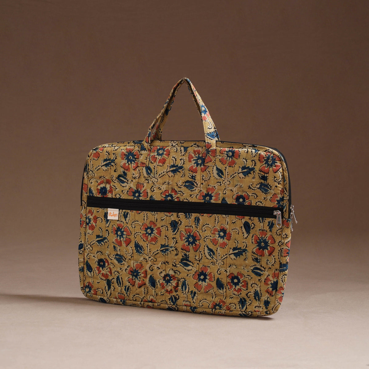 Handcrafted Quilted Laptop Bag (12 x 16 in) 04