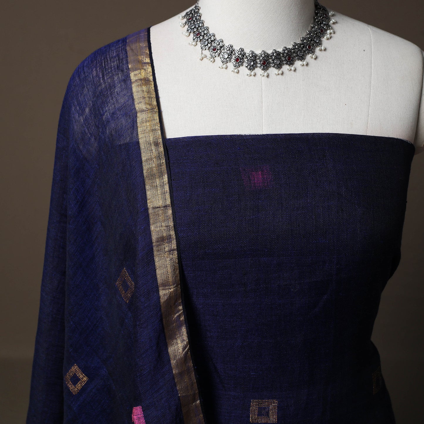Handwoven Phulia Jamdani Pure Linen 2pc Unstitched Dress Material Kurta Set 01