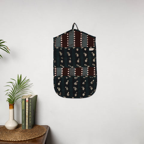 Black - 4 pockets handcrafted cotton wall hanging letter