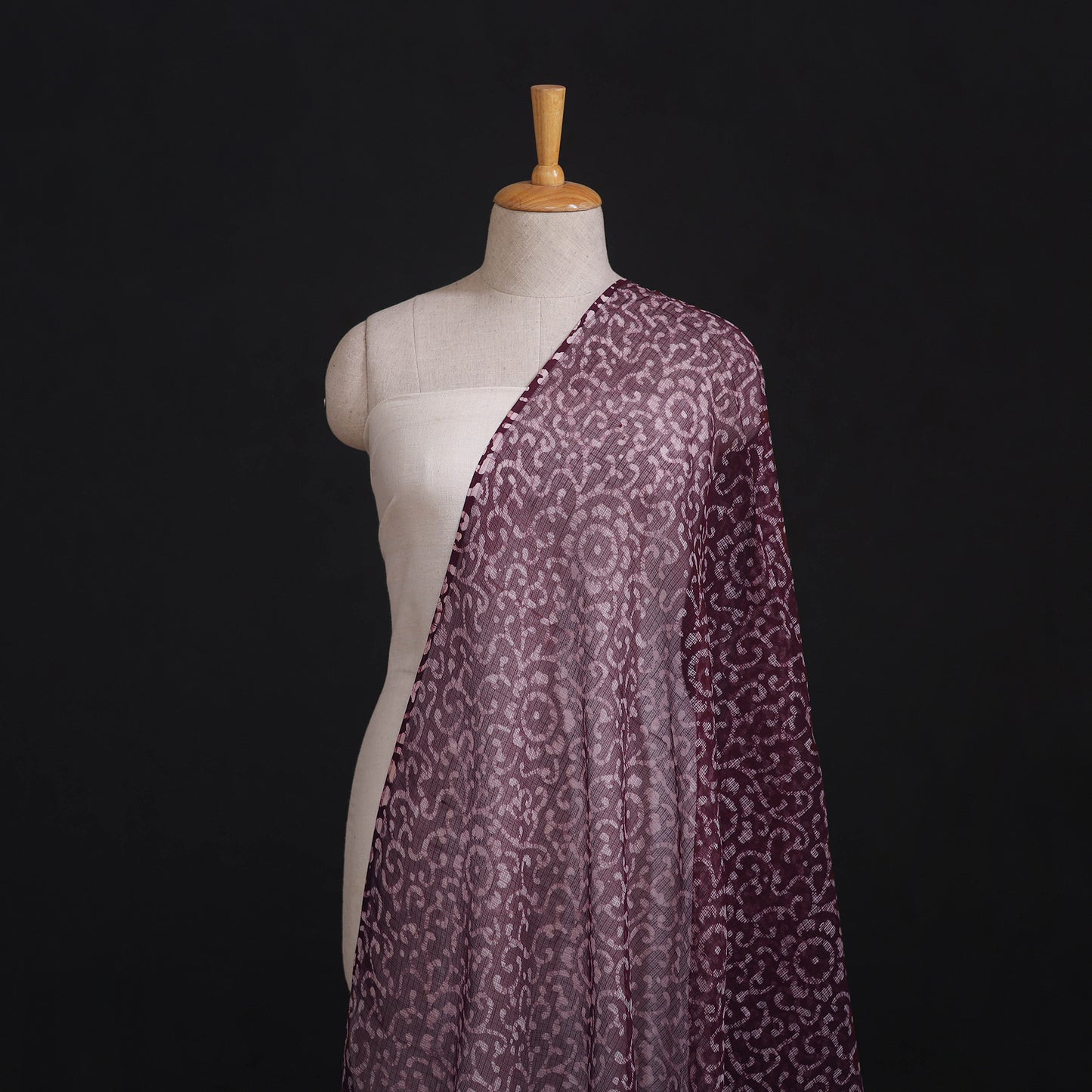 Kota Doria Cotton Fabric in Hand Batik Prints 12
