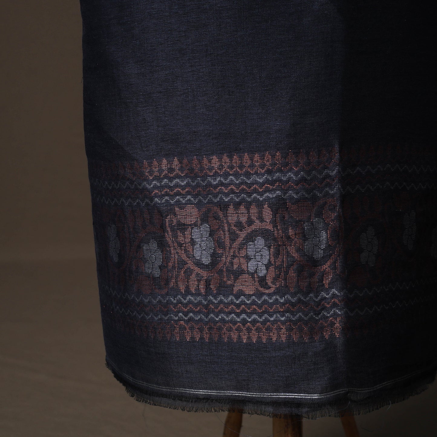 Handwoven Phulia Jamdani Pure Linen 2pc Unstitched Dress Material Kurta Set 11