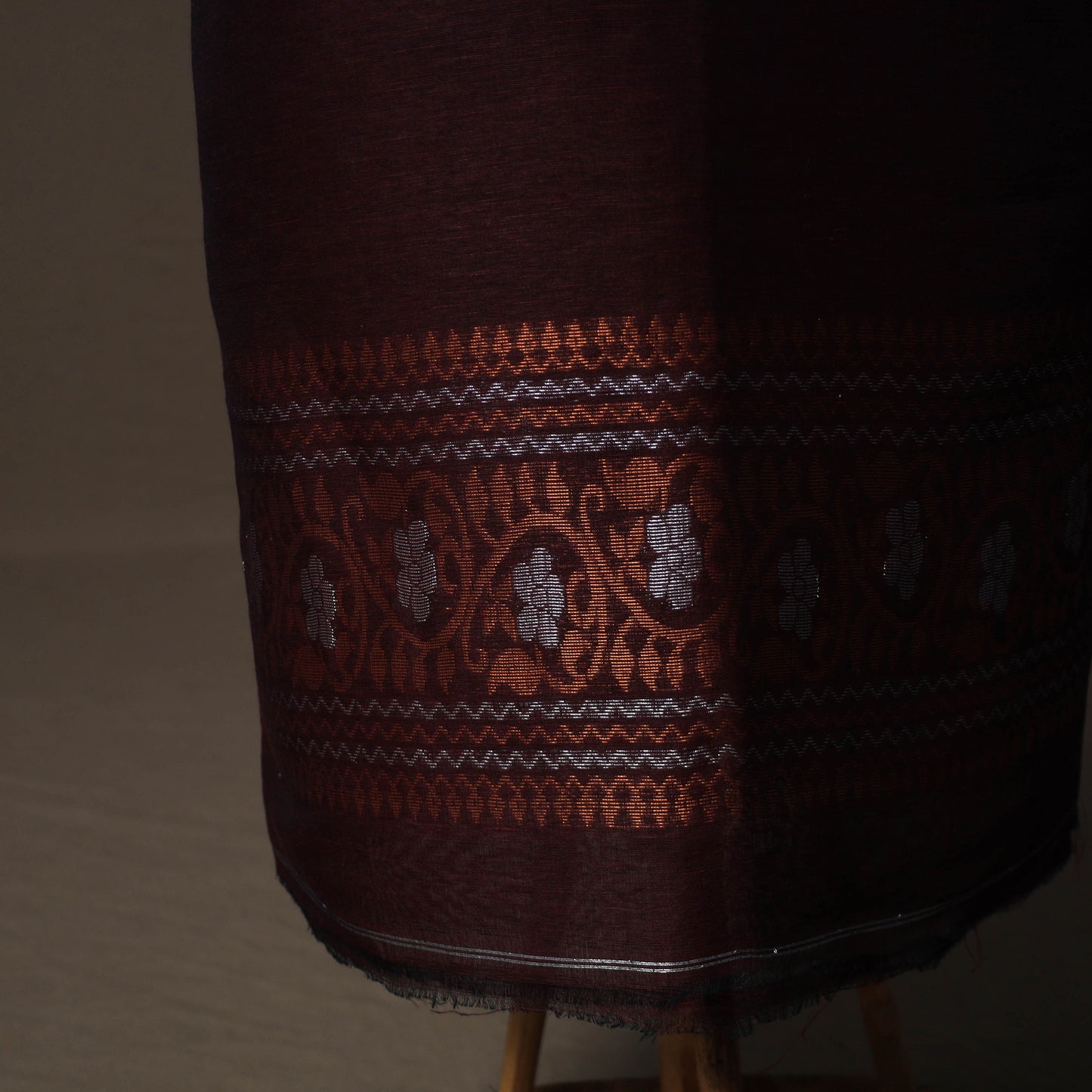 Handwoven Phulia Jamdani Pure Linen 2pc Unstitched Dress Material Kurta Set 12