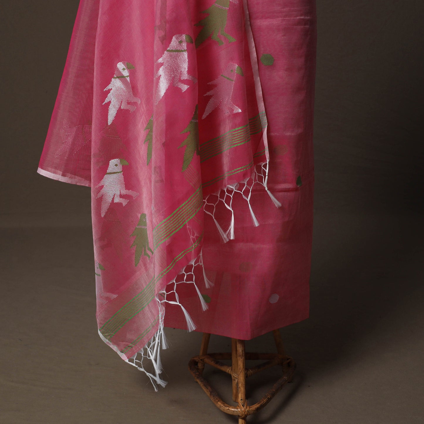 Handwoven Phulia Jamdani Muslin Silk 2pc Unstitched Dress Material Kurta Set 15