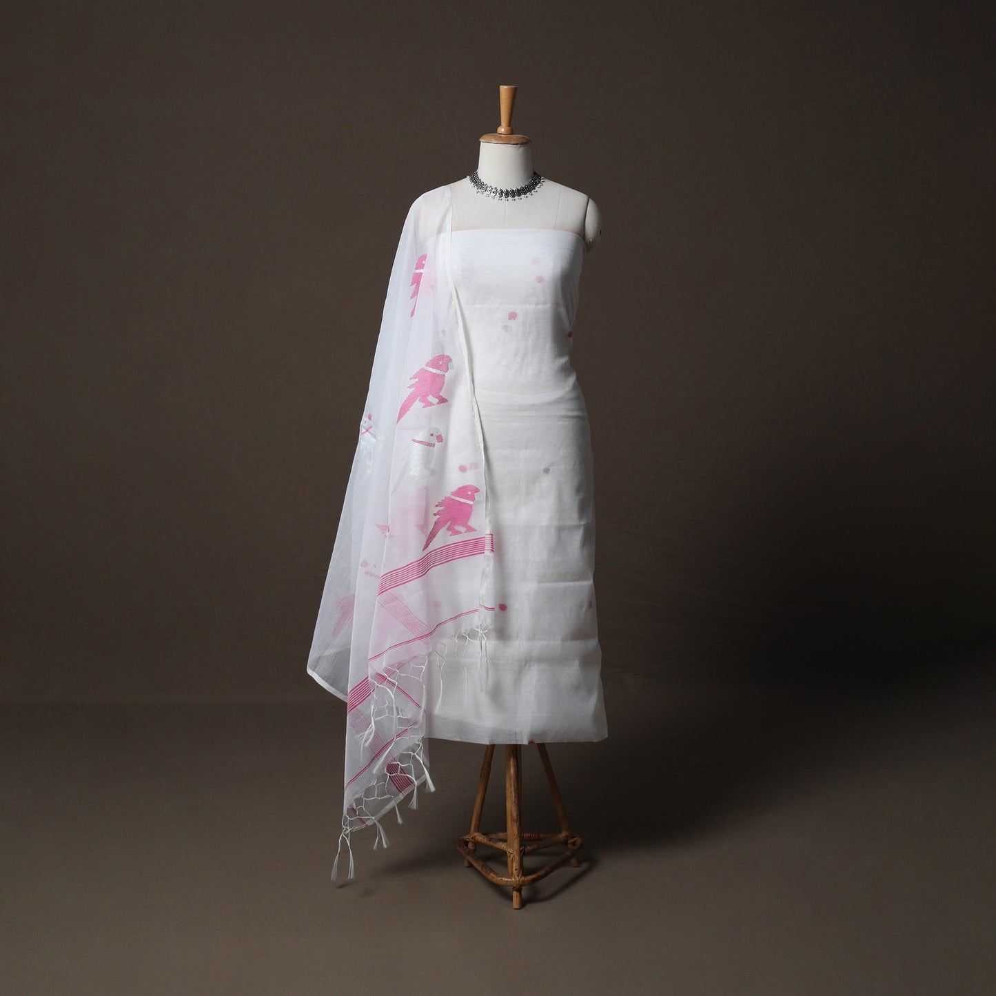 Handwoven Phulia Jamdani Muslin Silk 2pc Unstitched Dress Material Kurta Set 16