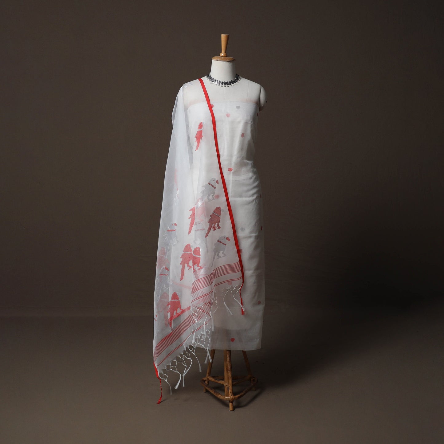 Handwoven Phulia Jamdani Muslin Silk 2pc Unstitched Dress Material Kurta Set 26