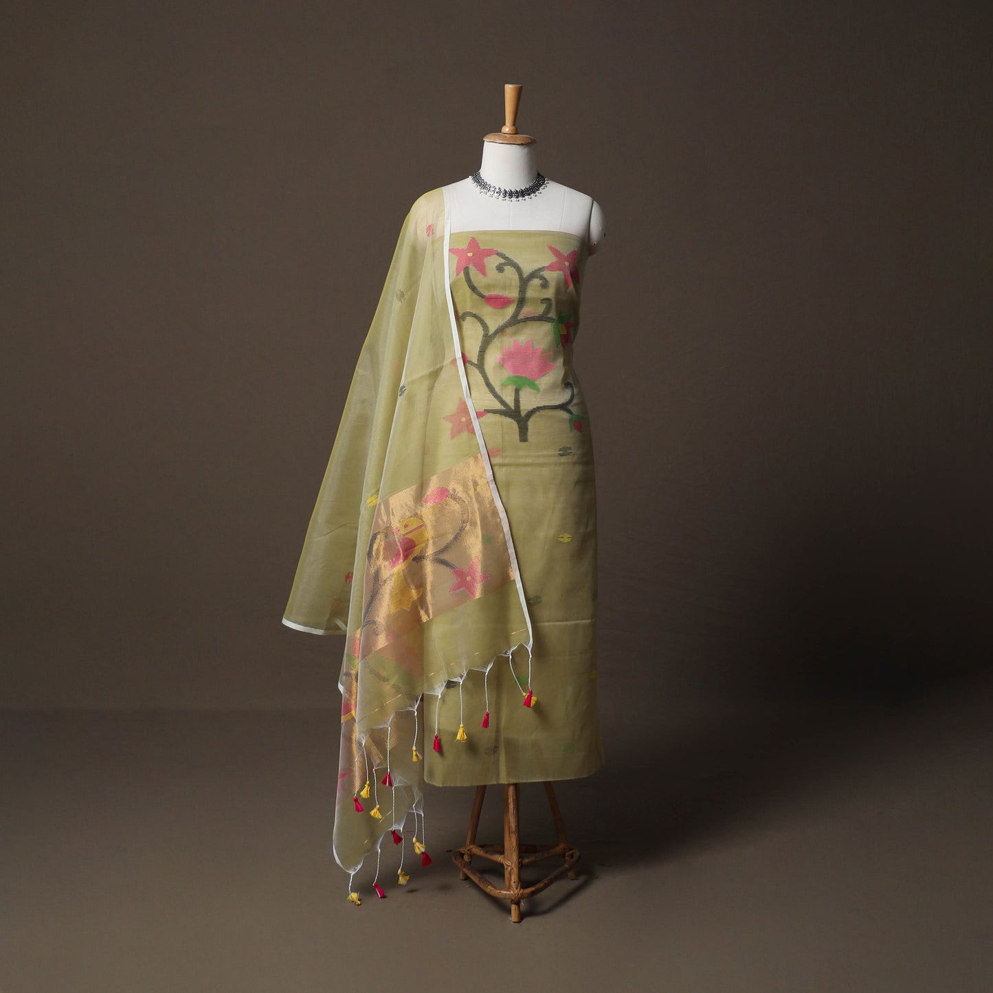 Handwoven Phulia Jamdani Muslin Silk 2pc Unstitched Dress Material Kurta Set 39