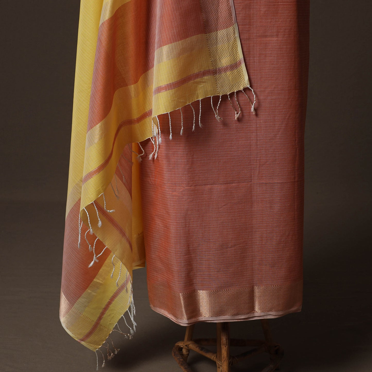 Peach - 2pc Handloom Maheshwari Silk Unstitched Dress Material Kurta Set with Zari Border 03