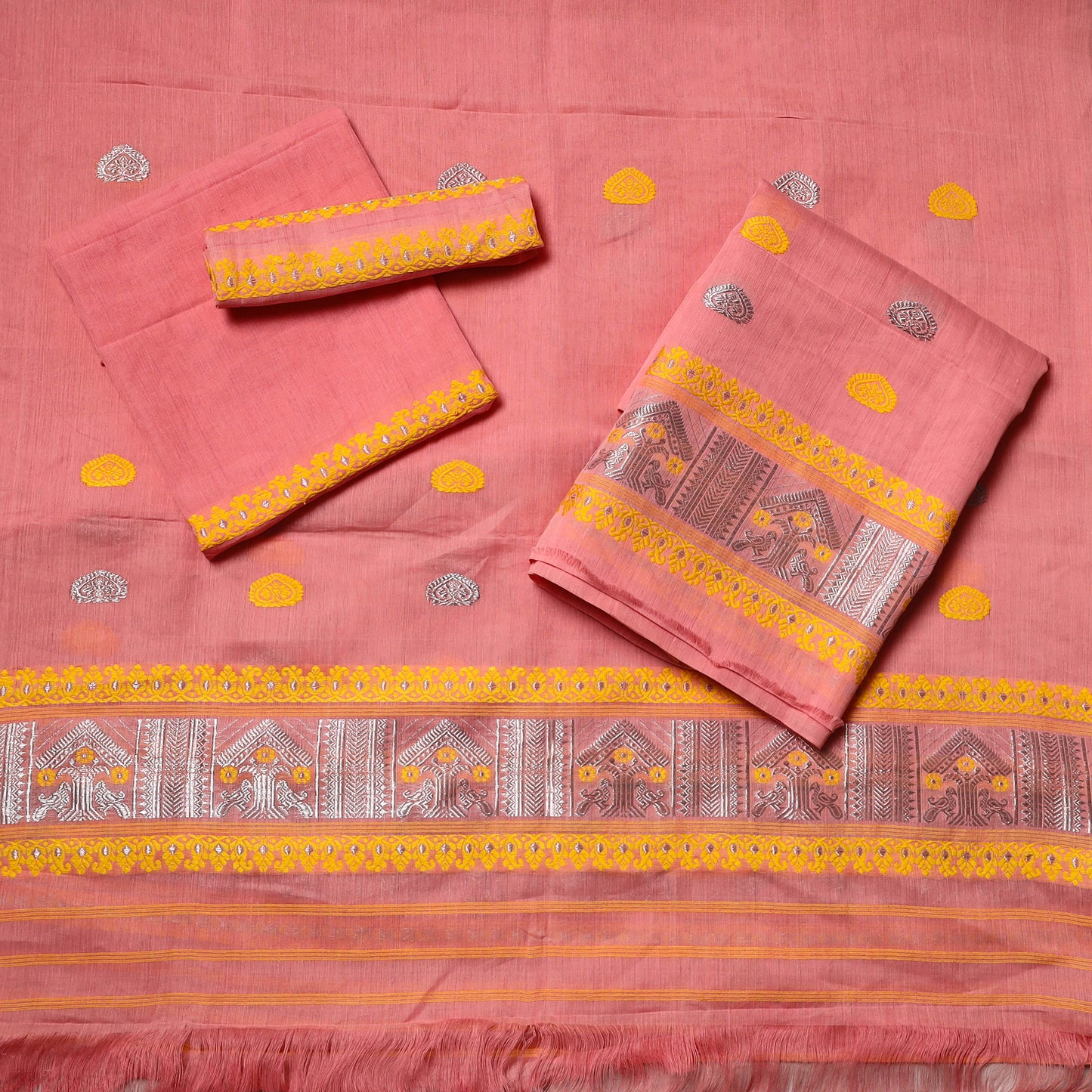 Mekhela Chador Set