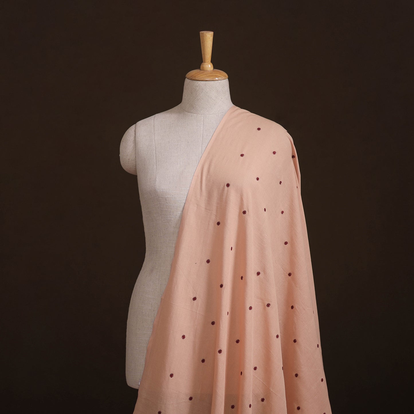 Thread Buti Cotton Plain Fabric 02