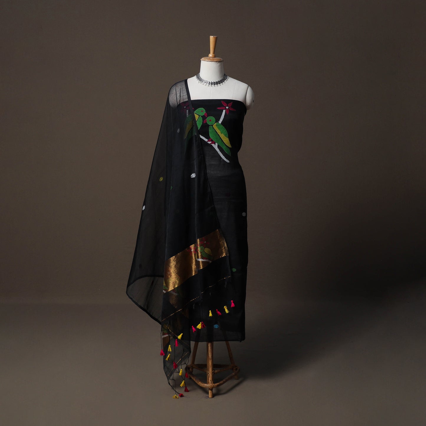 Handwoven Phulia Jamdani Muslin Silk 2pc Unstitched Dress Material Kurta Set 74