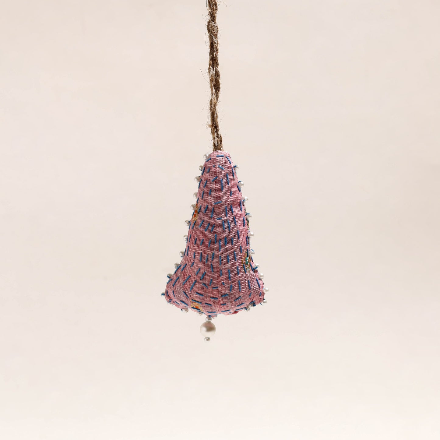 Bell - Upcycled Thread & Beadwork X-Mas Decor Hanging 01