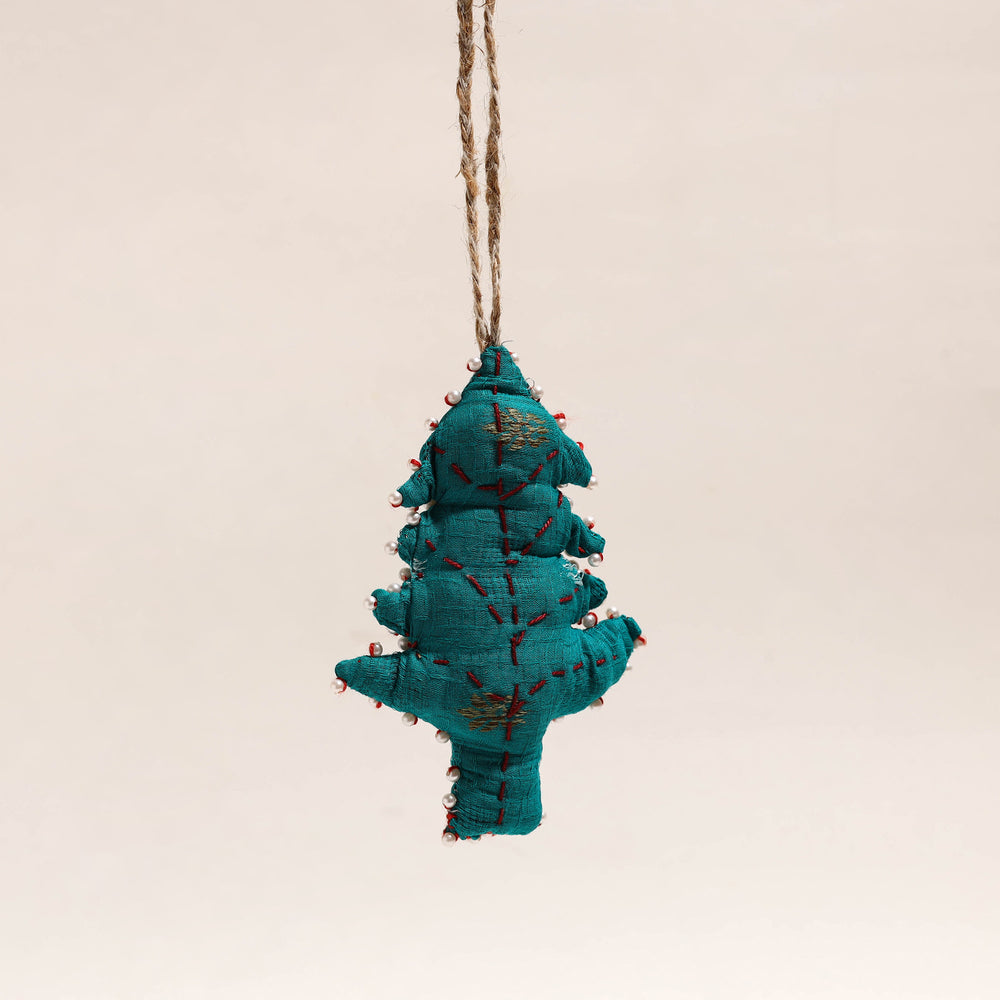 Tree - Upcycled Thread & Beadwork X-Mas Decor Hanging 17