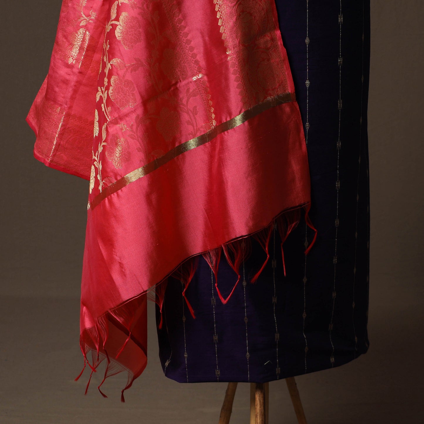 Spun Dupion Viscose Silk Buti 2pc Unstitched Dress Material Kurta Set with Earrings 31