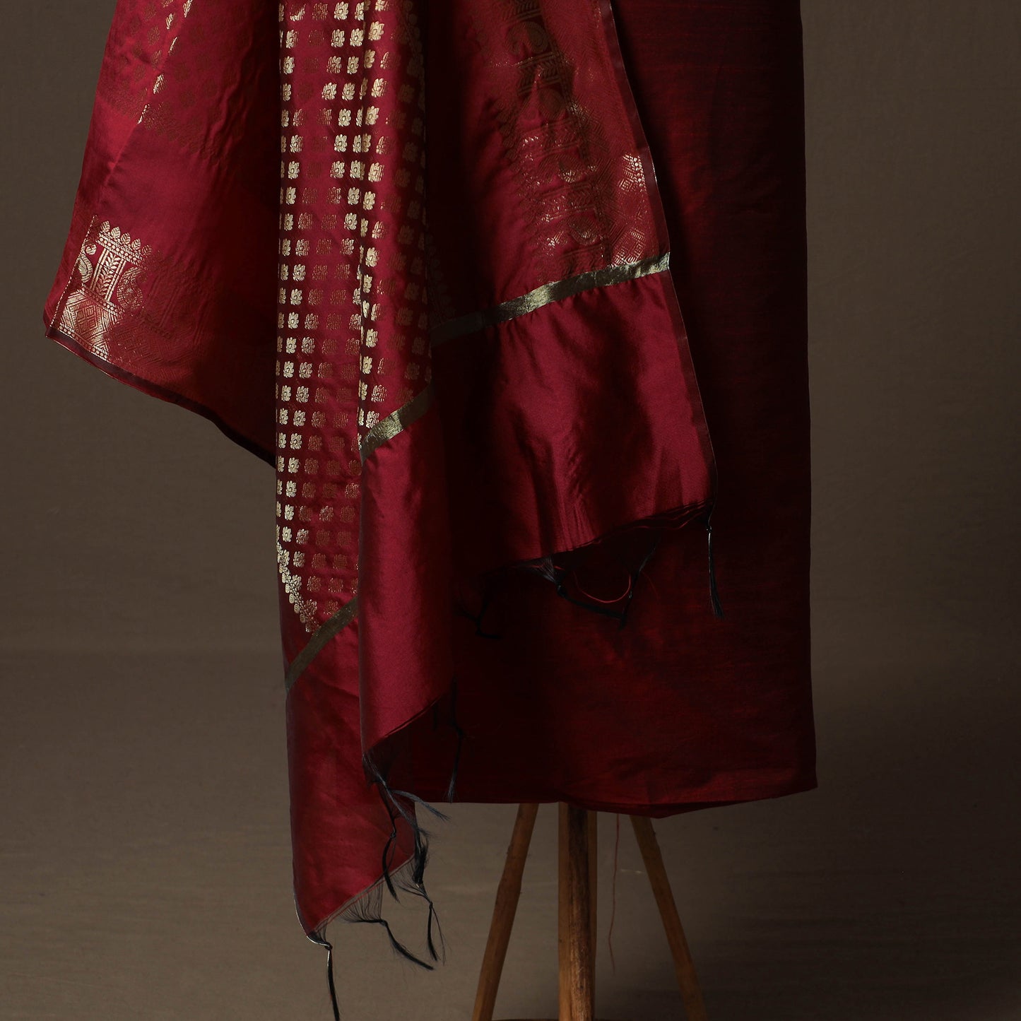 Plain Slub Silk 2pc Unstitched Dress Material Kurta Set with Earrings 09