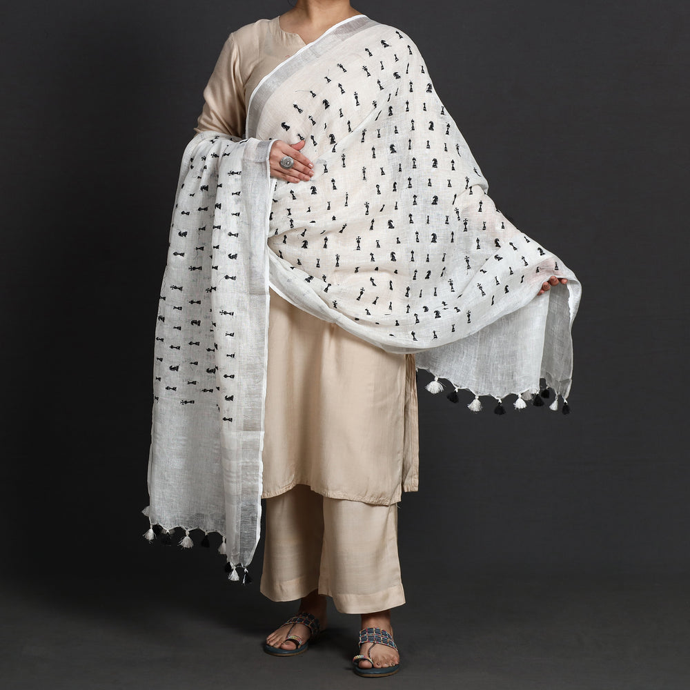 embroidery dupatta