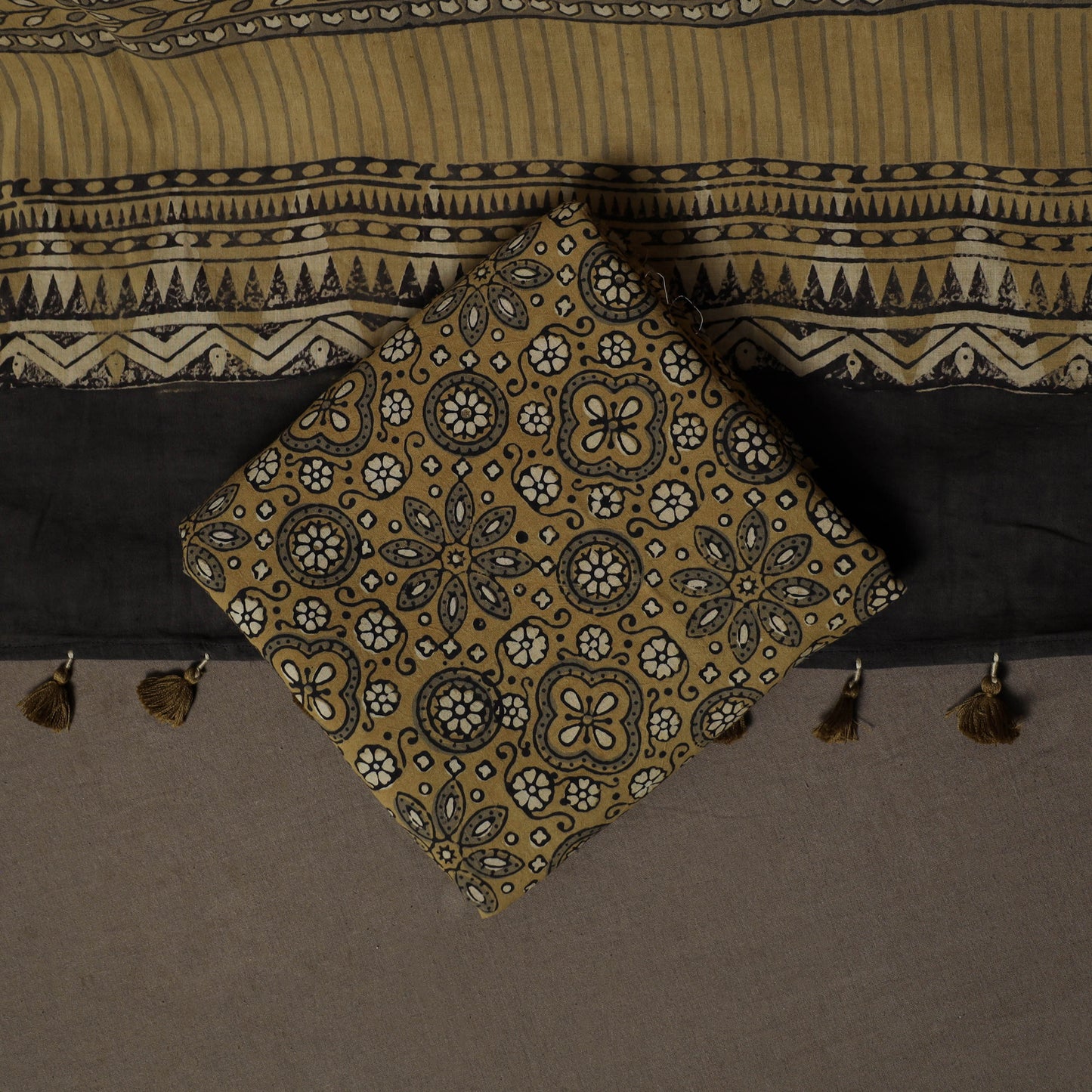 Ajrakh Hand Block Print Natural Dyed Cotton 3pc Unstitched Dress Material Suit Set 03