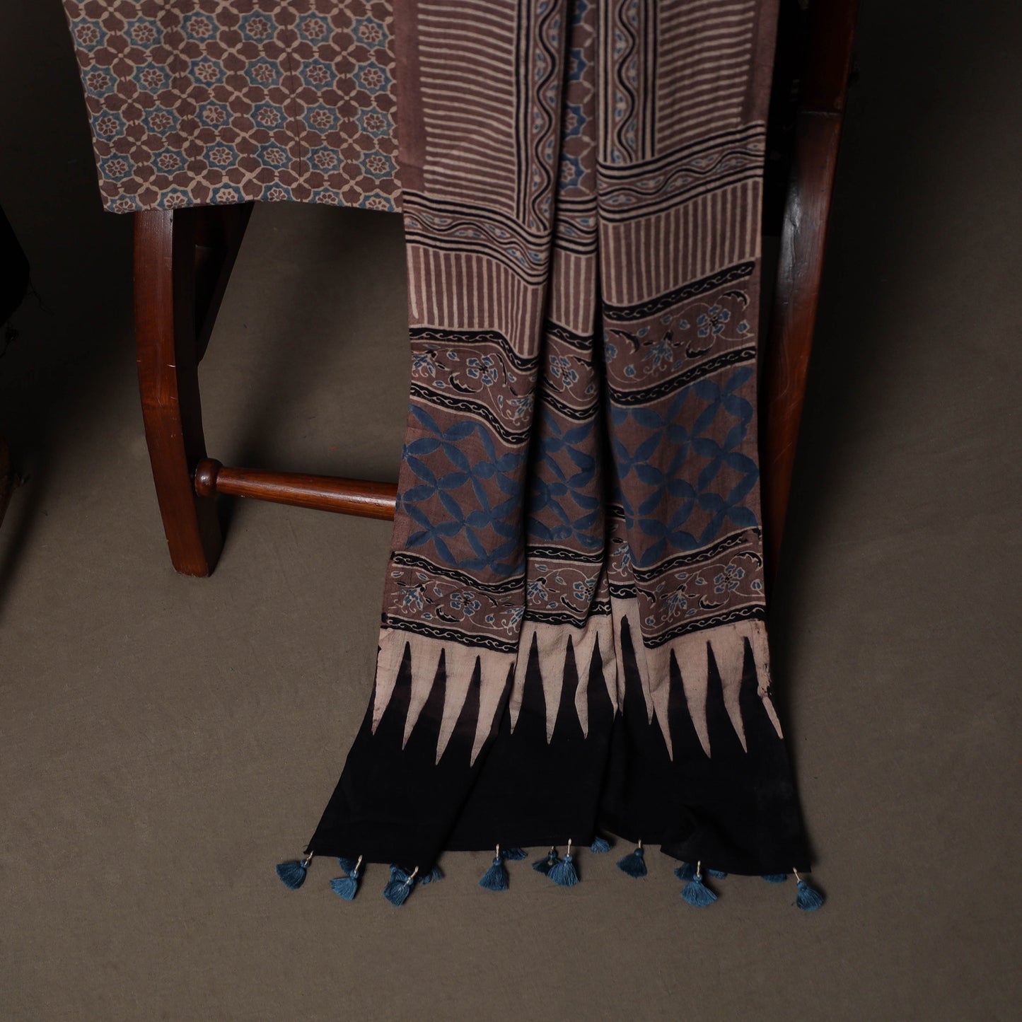 Ajrakh Hand Block Print Natural Dyed Cotton 3pc Unstitched Dress Material Suit Set 04