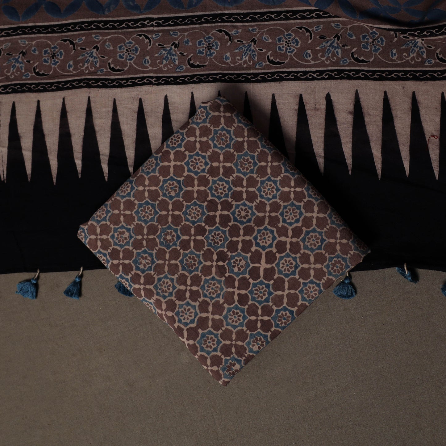 Ajrakh Hand Block Print Natural Dyed Cotton 3pc Unstitched Dress Material Suit Set 04