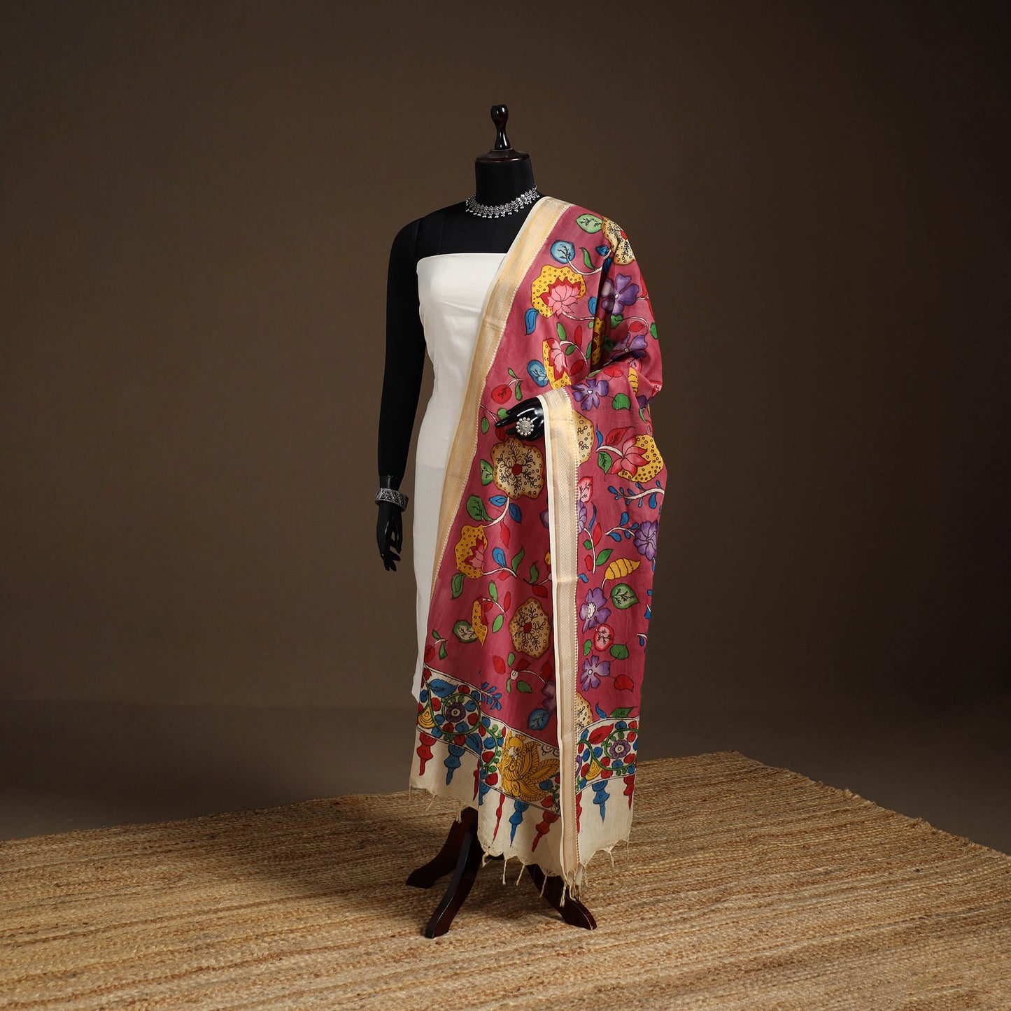 Srikalahasti Pen Work Kalamkari Bangalore Silk Floral Handpainted Dupatta 04