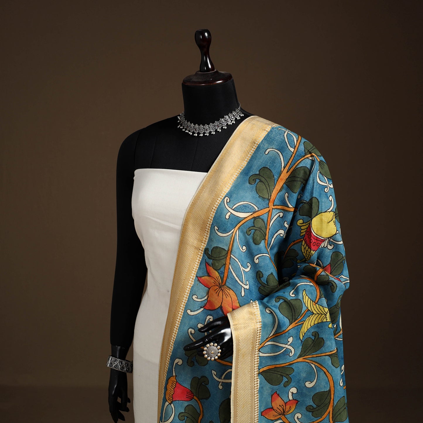 Srikalahasti Pen Work Kalamkari Bangalore Silk Floral Handpainted Dupatta 09