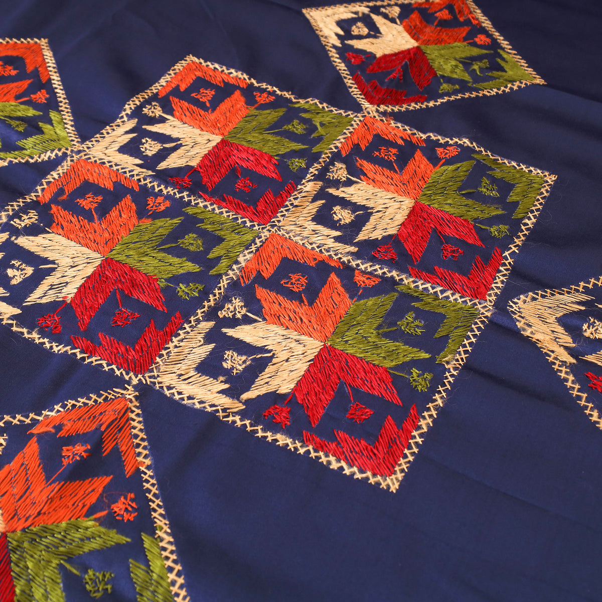 Floral Phulkari Hand Embroidered Double Bedsheet with 2 Pillow Covers Set (108 x 90 in) 05