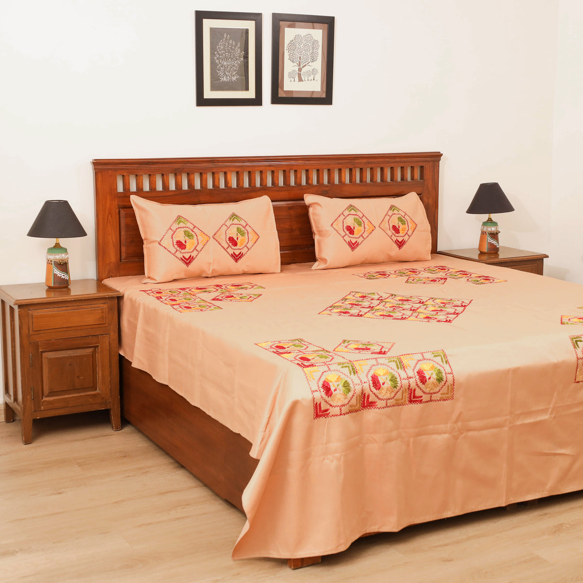 Floral Phulkari Hand Embroidered Double Bedsheet with 2 Pillow Covers Set (108 x 90 in) 06