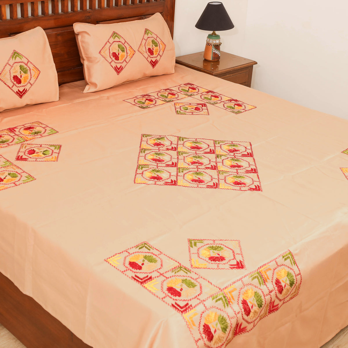 Floral Phulkari Hand Embroidered Double Bedsheet with 2 Pillow Covers Set (108 x 90 in) 06