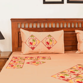 Floral Phulkari Hand Embroidered Double Bedsheet with 2 Pillow Covers Set (108 x 90 in) 06