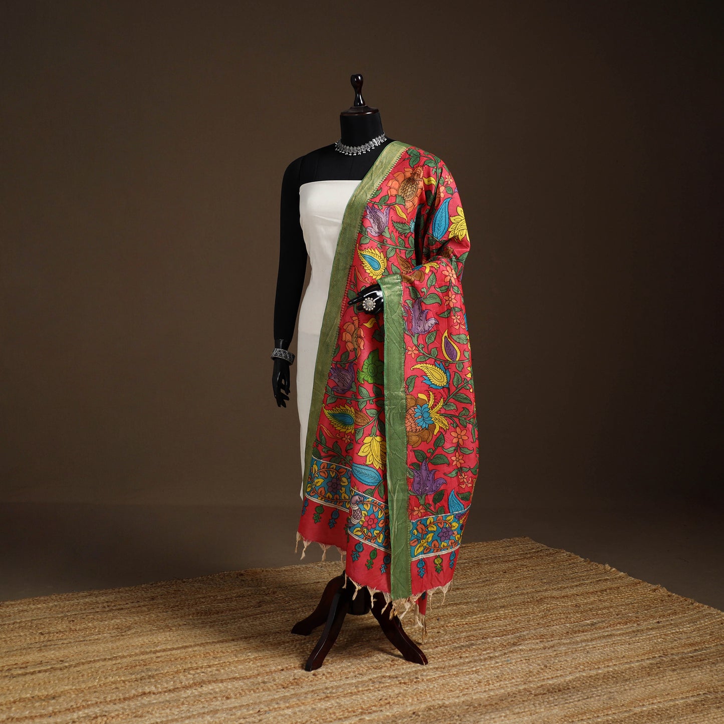Srikalahasti Pen Work Kalamkari Bangalore Silk Floral Handpainted Dupatta 14