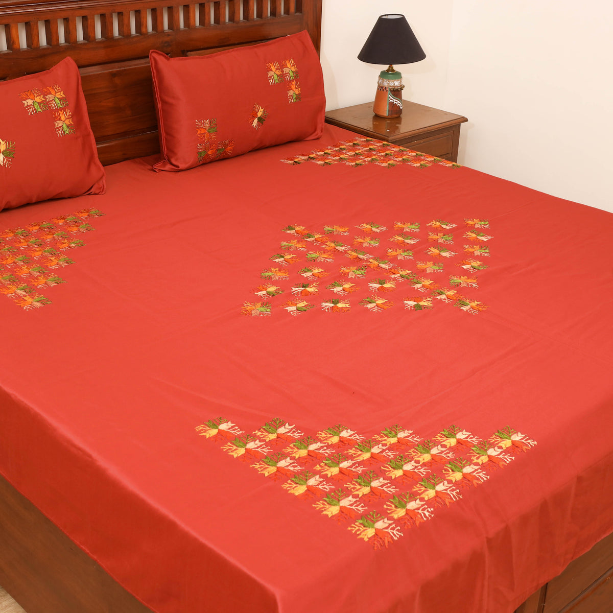 Floral Phulkari Hand Embroidered Double Bedsheet with 2 Pillow Covers Set (108 x 90 in) 07