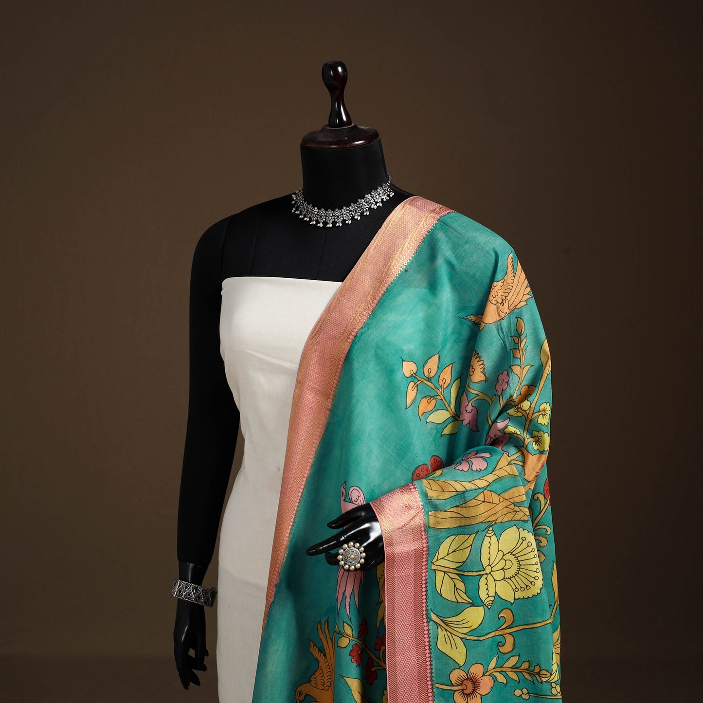 Srikalahasti Pen Work Kalamkari Bangalore Silk Floral Handpainted Dupatta 15