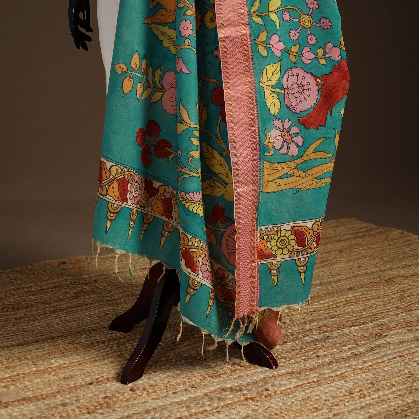 Srikalahasti Pen Work Kalamkari Bangalore Silk Floral Handpainted Dupatta 15
