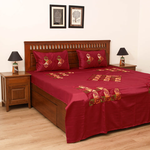 Floral Phulkari Hand Embroidered Double Bedsheet with 2 Pillow Covers Set (108 x 90 in) 10