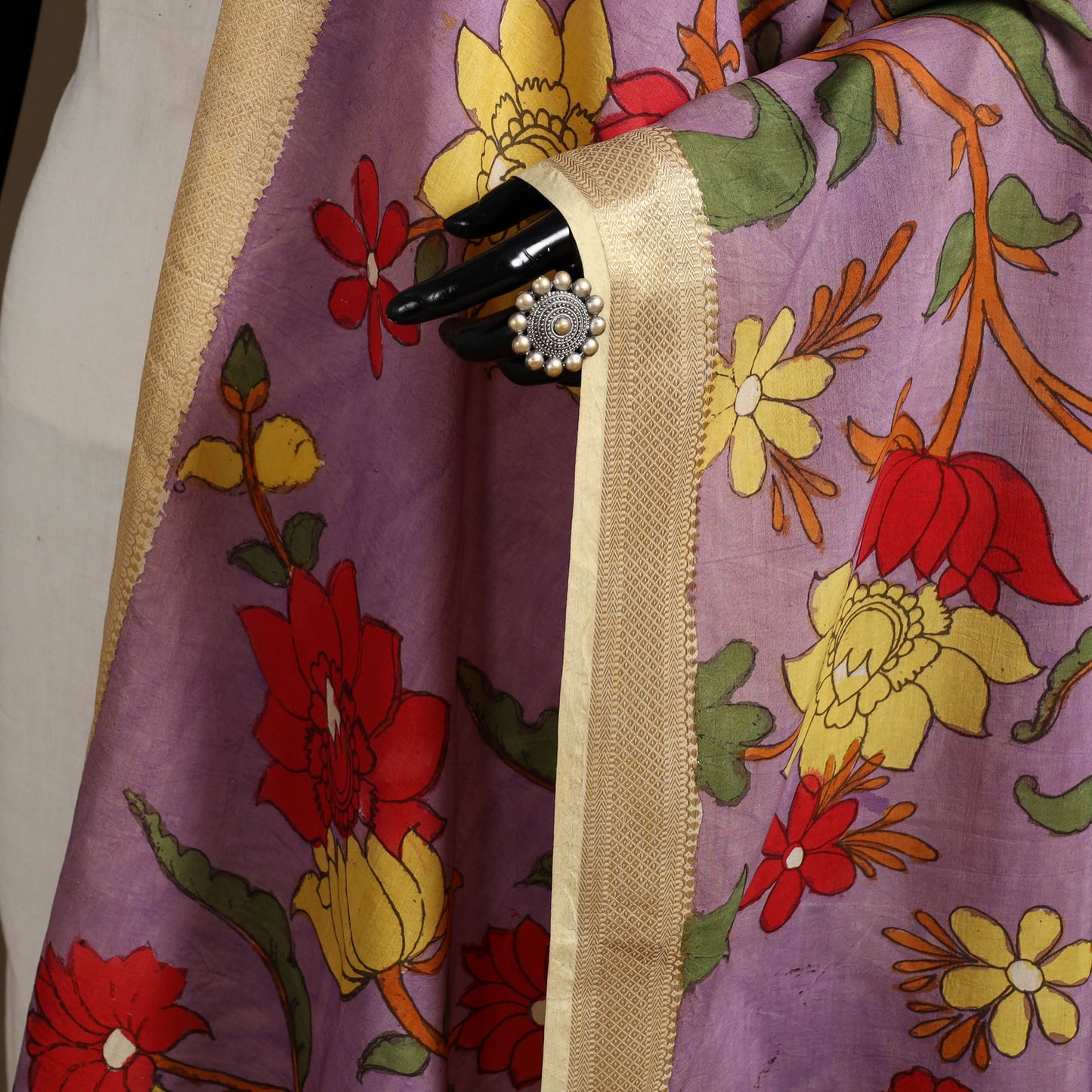 Srikalahasti Pen Work Kalamkari Bangalore Silk Floral Handpainted Dupatta 20