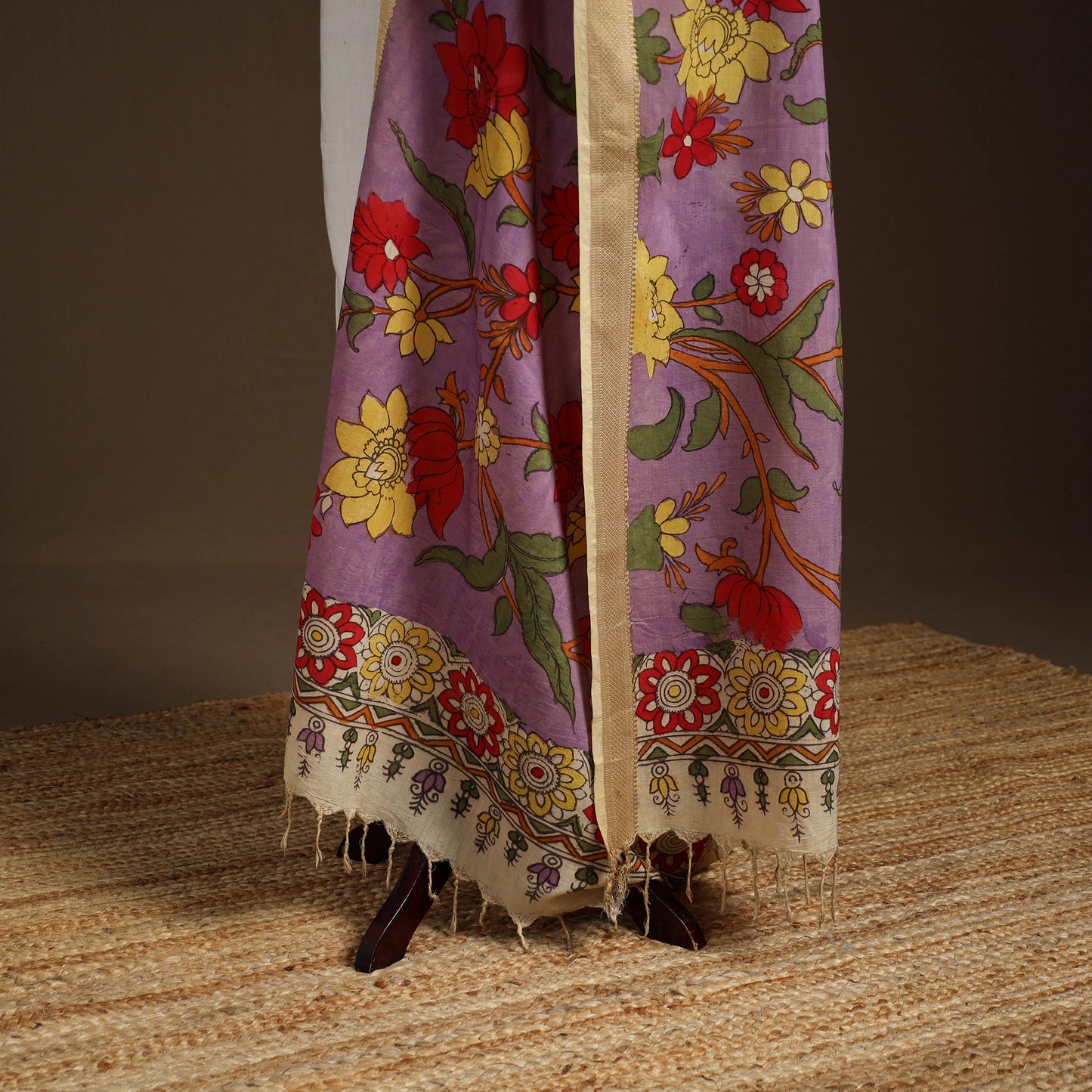 Srikalahasti Pen Work Kalamkari Bangalore Silk Floral Handpainted Dupatta 20