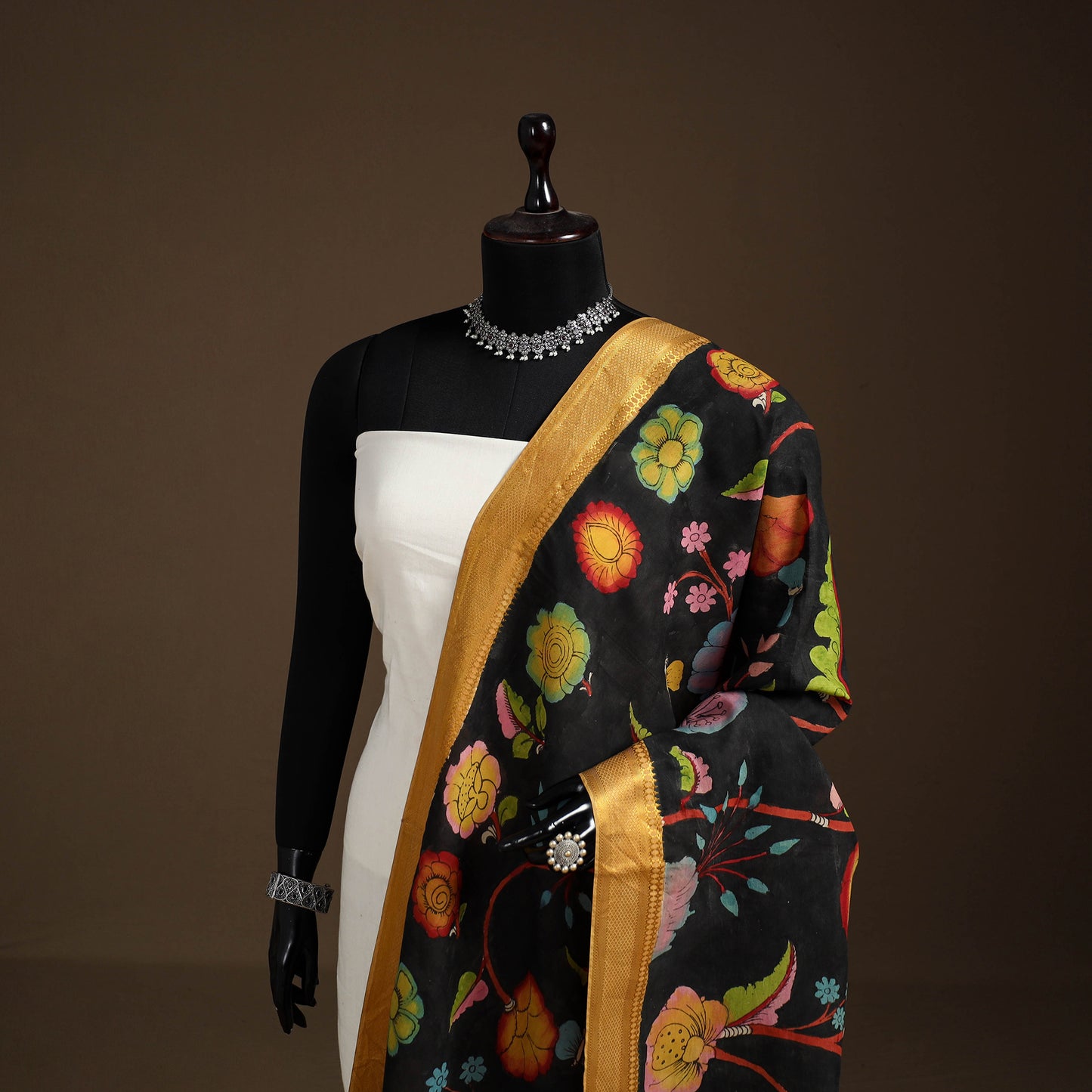 Srikalahasti Pen Work Kalamkari Bangalore Silk Floral Handpainted Dupatta 21