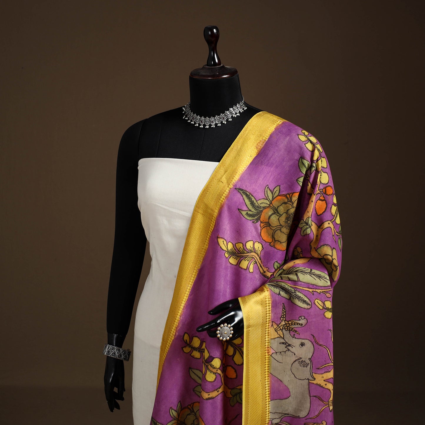 Srikalahasti Pen Work Kalamkari Bangalore Silk Floral Handpainted Dupatta 22